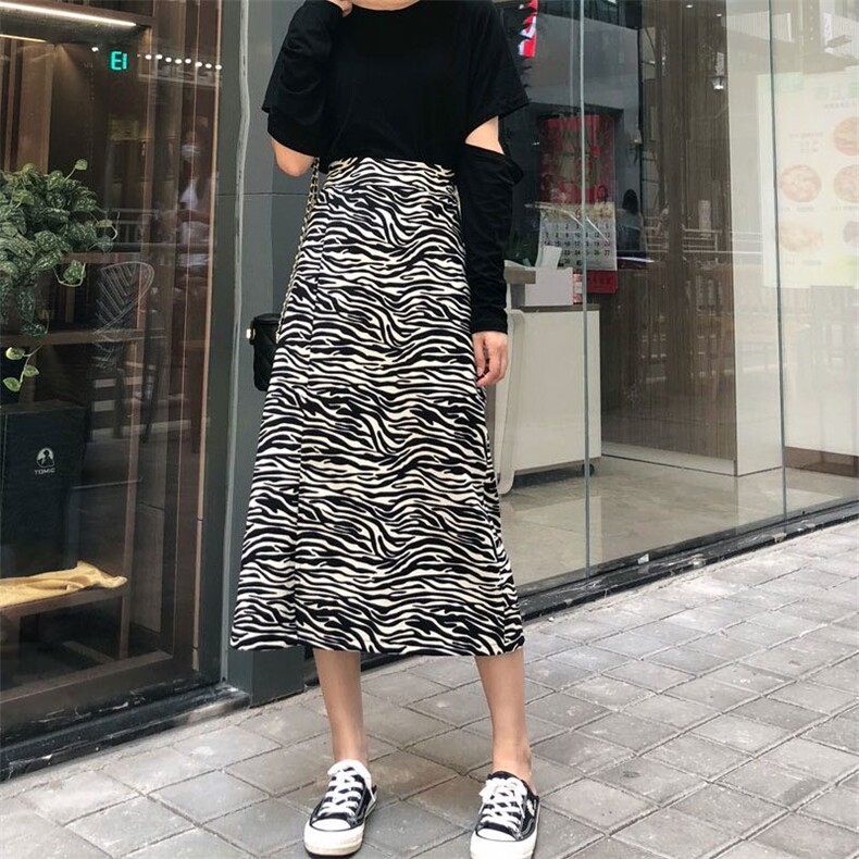 高腰开叉斑马纹a字半身裙女中长款2021年秋季新款侧开衩包臀裙子，女装半身裙，潮品会