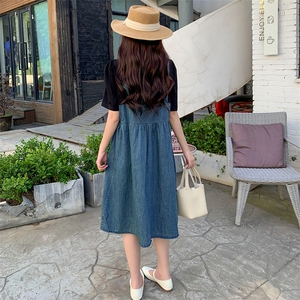 休闲牛仔连衣裙女2025夏季新款显瘦设计感假两件小个子复古A字裙图片
