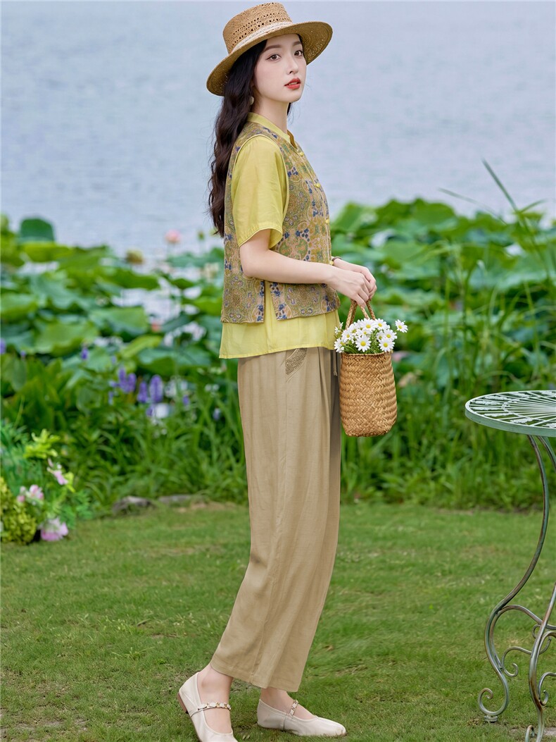 现货2026年夏季新款中式时尚两件套装女小衬衫加马甲天丝麻小脚裤,女装套装/套裙,璐依舞