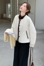 现货90白鸭绒圆领短款羽绒服女2025冬新款宽松时尚百搭保暖外套，女装羽绒服，琦鑫阁（原依鑫阁）
