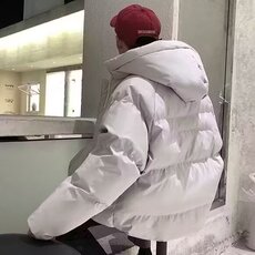 灰色
