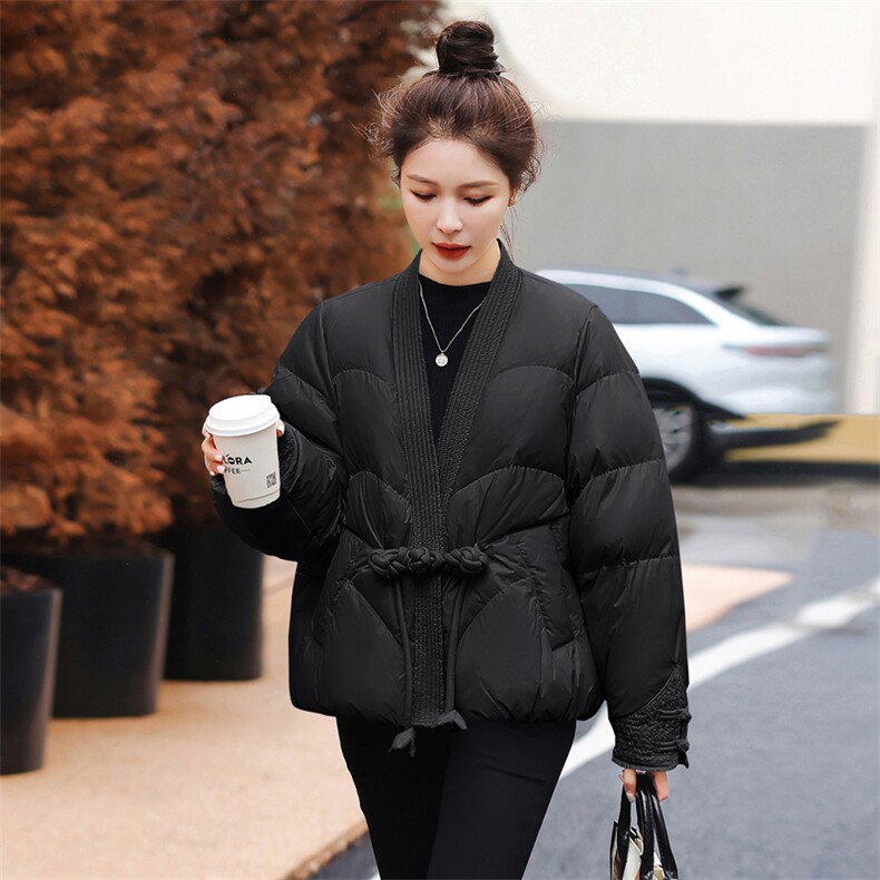 墨绿色羽绒服女冬季2024年新款短款时尚小个子V领盘扣白鸭绒外套,女装羽绒服,卡杰菲