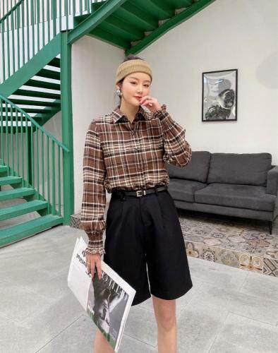 2021春季格子衬衫十2021春季五分裤，现货，女装衬衫，坚持到底