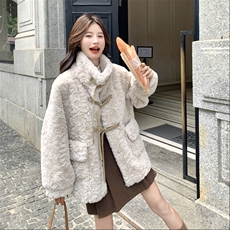羊羔绒皮毛一体外套8875P225K338，女装棉衣/棉服，2C201