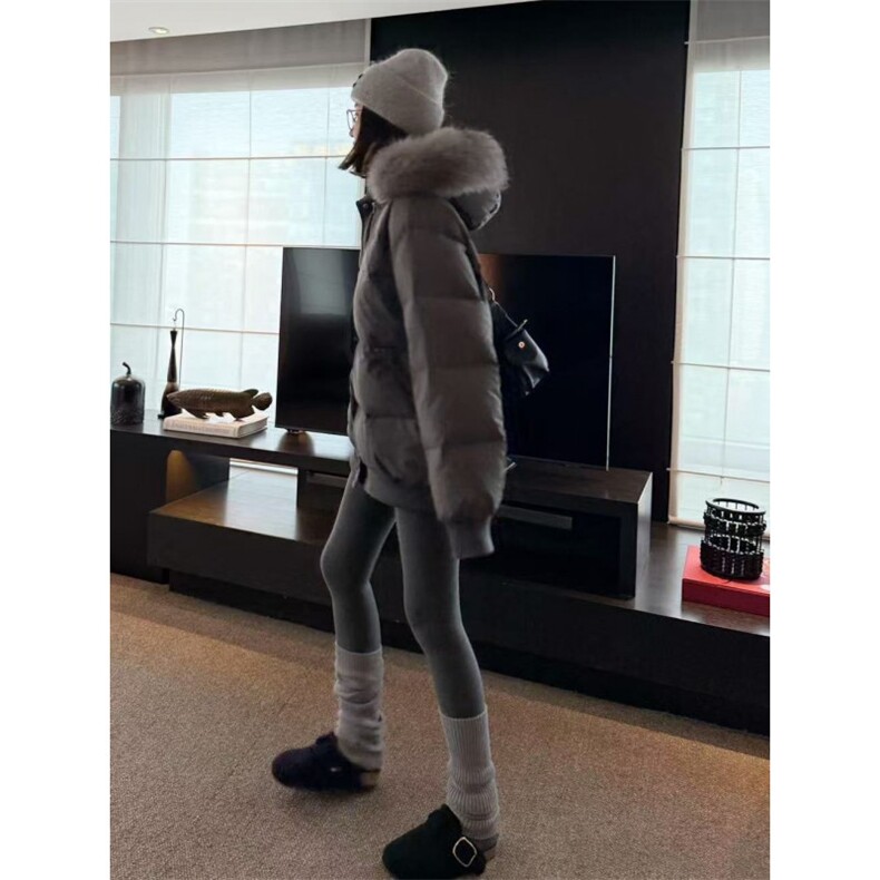 1506A/G78570/P92韩版设计感复古毛领灰色连帽棉服图片