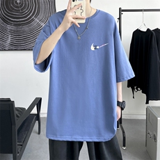 湖蓝色