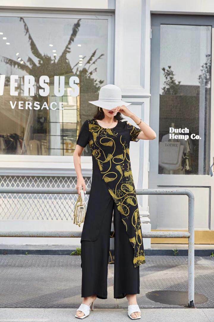 气质套装，女装职业装，蓝芝衣秀