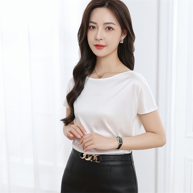 2025夏季三醋酸一字领短袖女宽松薄款丝滑缎面半袖t恤上衣高级感,女装T恤,伊绒腾羊绒