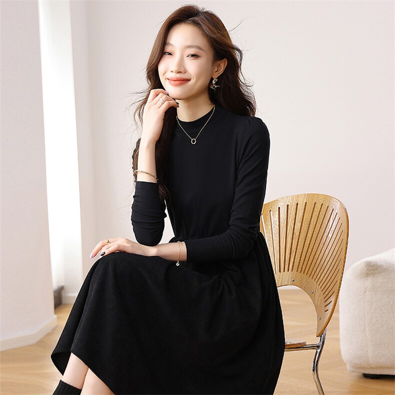 配大衣长袖针织连衣裙女春秋2025新款气质收腰显瘦内搭打底毛衣裙,女装连衣裙,艾米