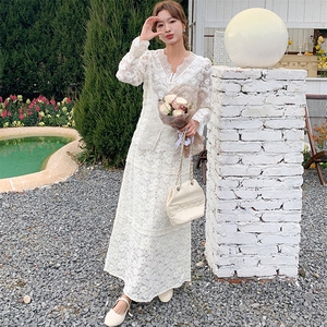 御姐轻熟长袖连衣裙女装2025春秋季新款性感蕾丝V领包臀鱼尾长裙图片