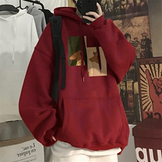 酒红色