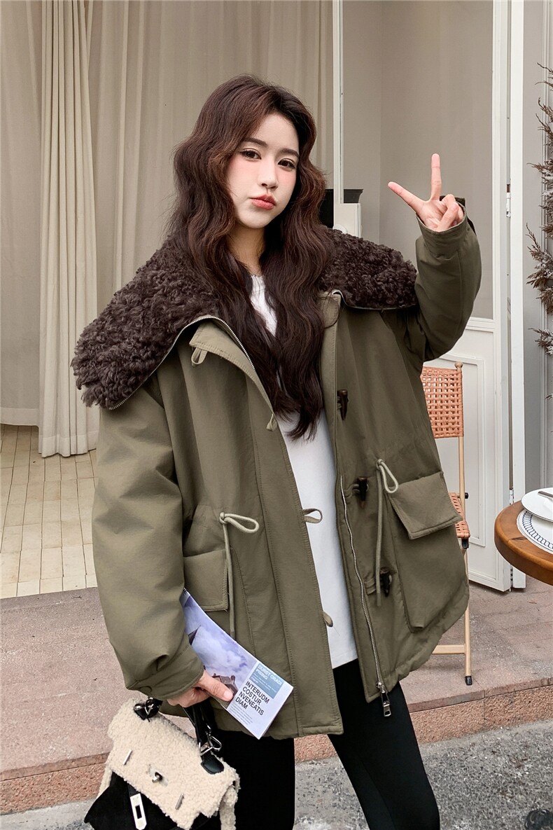 羊羔毛大翻领派克服女2025冬白鸭绒韩版宽松加厚保暖牛角扣羽绒服,女装羽绒服,慧尚依恋