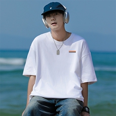 白色