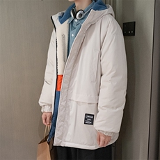 白色
