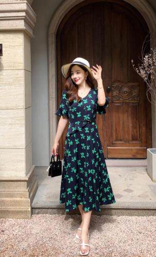 夏季新款连衣裙，女装连衣裙，艾伊贝雪