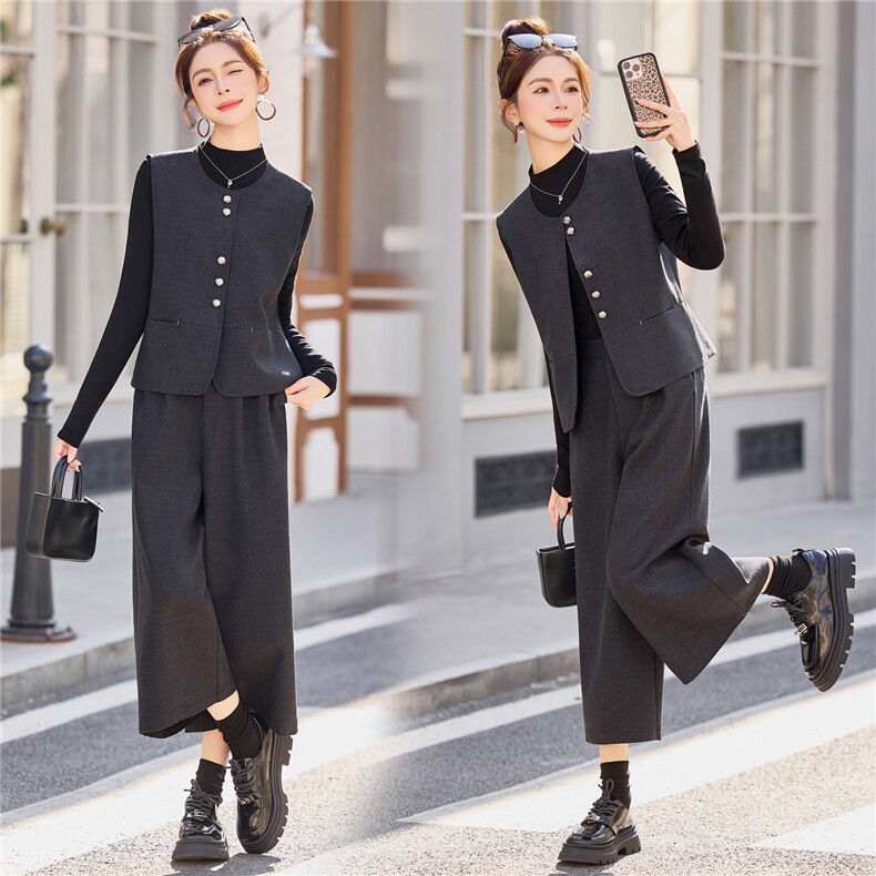 【bao款格雷灰系列】2026早春新款气质马甲八分裤针织打底三件套，女装套装/套裙，雅静靓衣