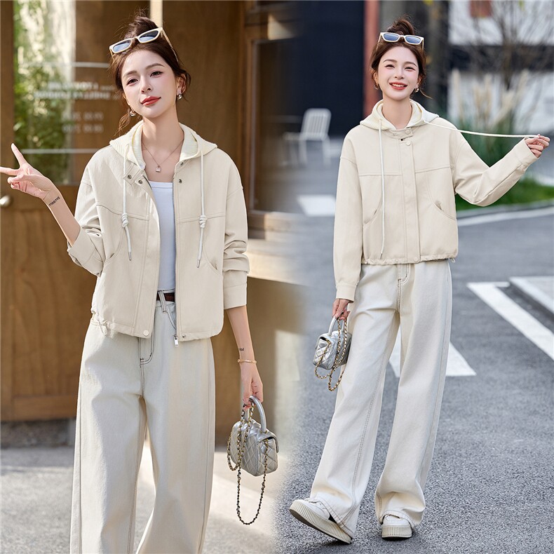 短外套女2026春秋新款时尚洋气减龄妈妈高级感连帽可脱卸夹克上衣，女装皮衣，潮流依族