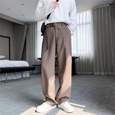 卡其色