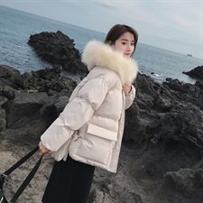 纯色2020冬季新款中长款休闲时尚舒适宽松配棉衣连帽配仿真毛领，女装棉衣/棉服，柒柒家