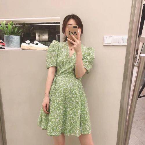 【现货】短款碎花连衣裙，女装连衣裙，TAERI