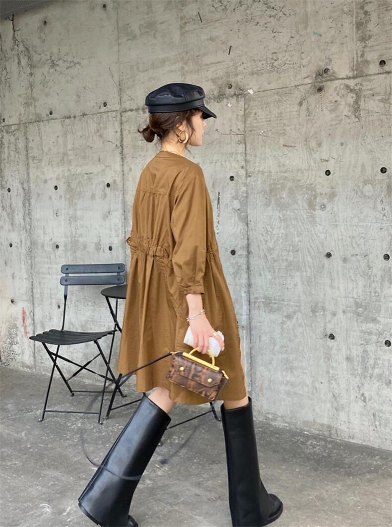 2021秋季新款圆领抽皱式风衣外套连衣裙，女装风衣，微迪菲