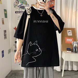 浅蓝色