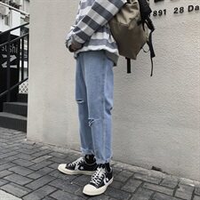 N21P50春夏韩版ins休闲破洞九分牛仔裤百搭宽松直筒阔腿裤子，男装牛仔裤，电商D321A