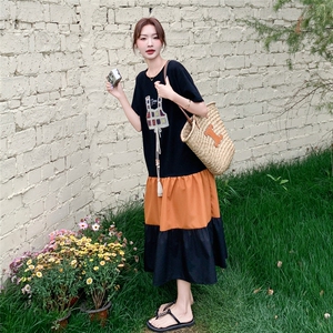 设计感轻熟风撞色拼接宽松t恤长裙女夏季新款别致洋气黑色连衣裙图片