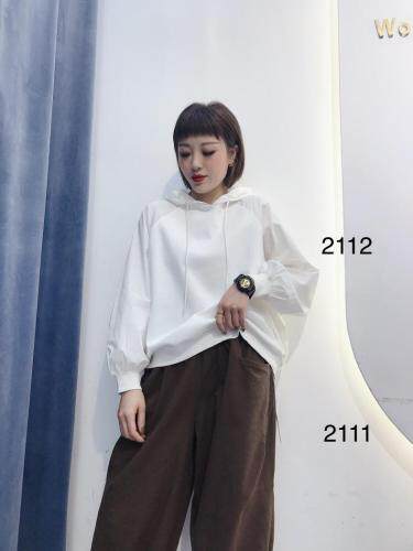 2021春款现货戴帽上衣，女装，億亿铭品