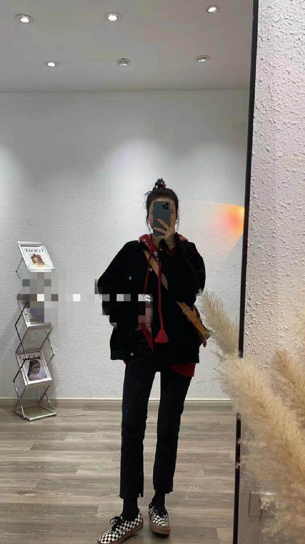 〖现货〗冬季灯芯绒休闲羽绒服，女装羽绒服，Lin Lin