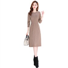 2021年秋冬时尚气质舒适毛衣连衣裙，女装连衣裙，金典明美