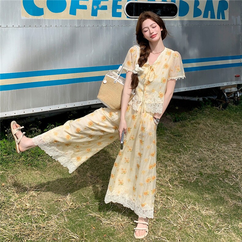 法式蕾丝拼接绣花套装女2026夏新款时尚洋气少女感V领上衣阔腿裤,女装套装/套裙,衣秀之家