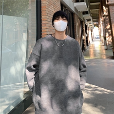 深灰色