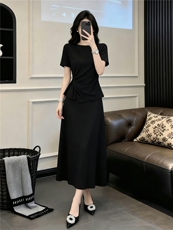 设计感时尚休闲套装裙女夏修身显瘦圆领扭结设计上衣半身裙两件套，女装套装/套裙，江南