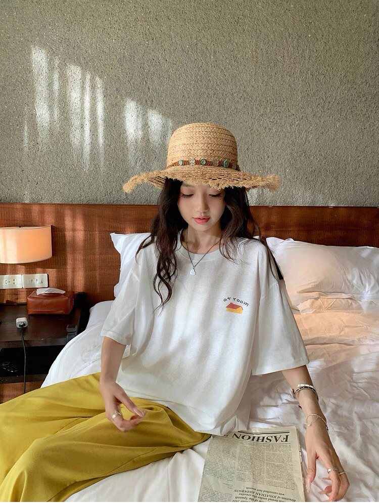 2025百搭简约夏日彩绘凉凉T,女装T恤,湘姗