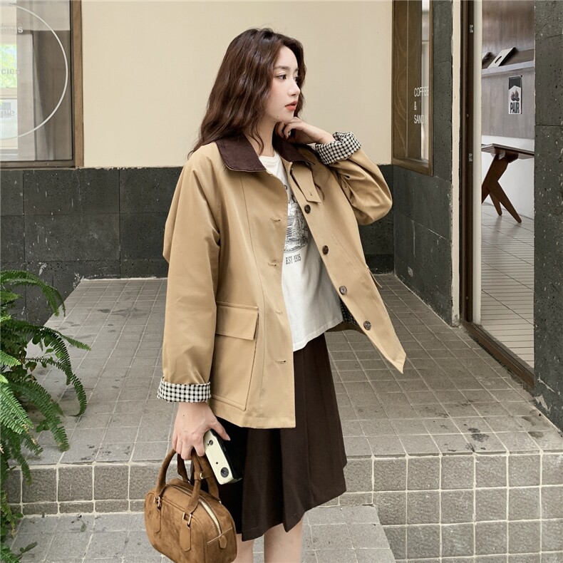 卡其色日系撞色翻领外套女秋季2025新款气质高级感气质插肩袖外套,女装风衣,2C258