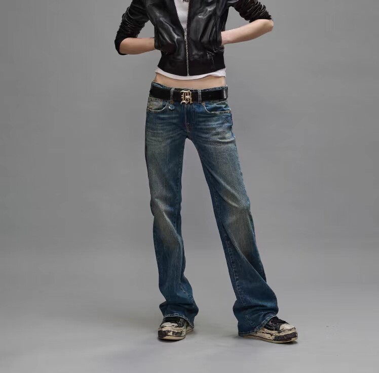 2025年秋季低腰修身复古水洗显瘦微喇牛仔裤女长裤中腰，女装牛仔裤，泰合衣坊