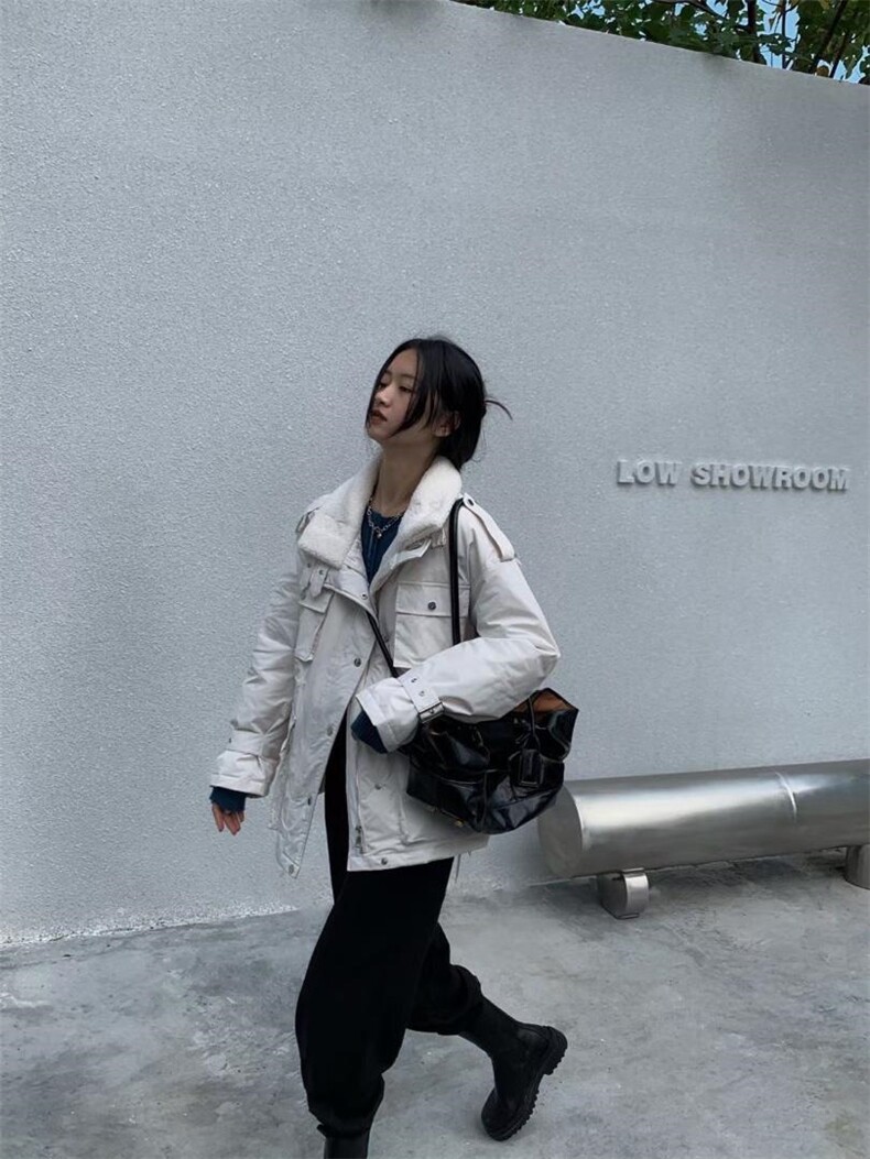 翻领廓形羽绒服 Size：SM，女装羽绒服，里奈(1F)