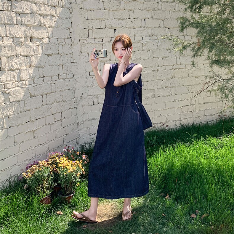 牛仔无袖连衣裙女夏季新款复古通勤显瘦A字中长裙,女装连衣裙,纯色衣恋