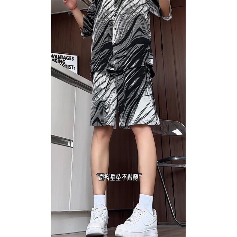 冰丝水墨短裤男短袖衬衫男套装男M-5XL大码TZ78713P50控98模特图,男装牛仔裤,星座226-1