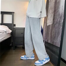 浅蓝色