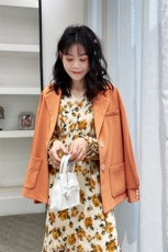 【现货】2021年秋季宽松显瘦西装166-XZ02P90控148杏色，女装西装，茜茜公主