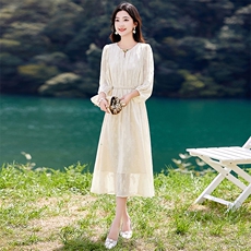 五一出游复古提花连衣裙女25夏季国风盘扣收腰显瘦中长A字裙防晒，女装连衣裙，魅丽静蓝