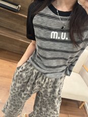 夏季新款简约时尚百搭女士撞色插件袖，女装T恤，沐策羊绒
