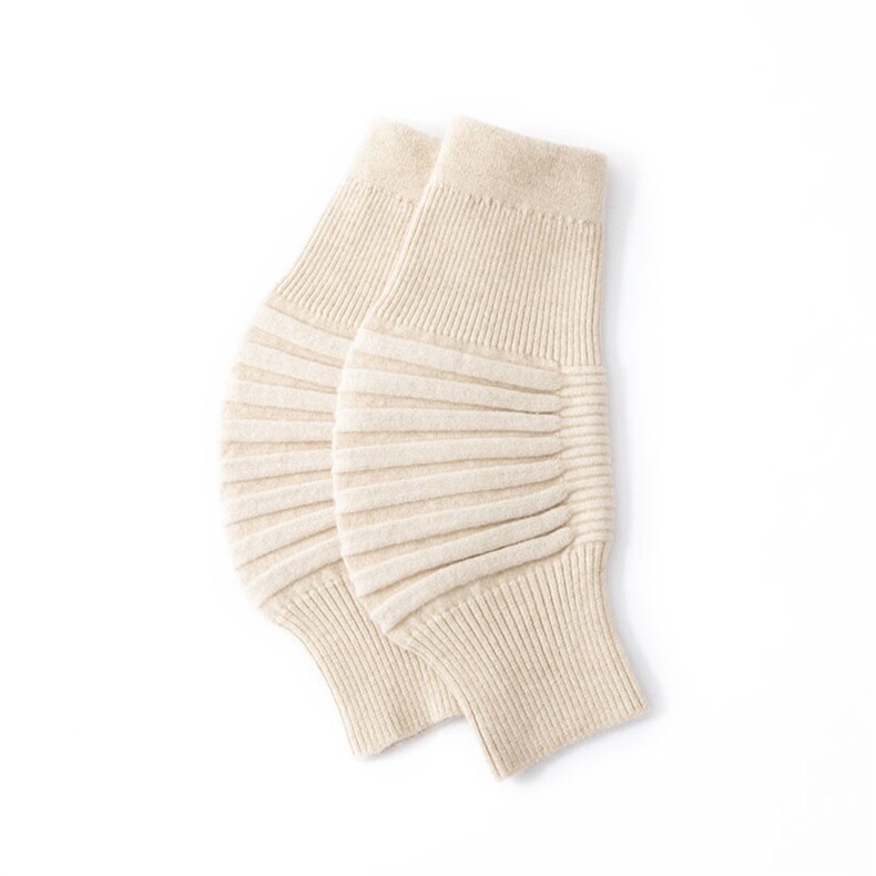 2025年秋季新款百搭女士新款护膝，袜子，绒上羊绒