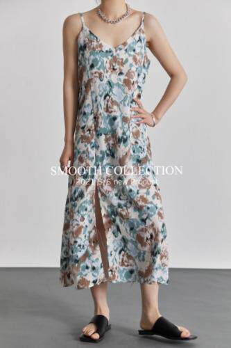 产品碎花连衣裙，女装连衣裙，SMOOTH