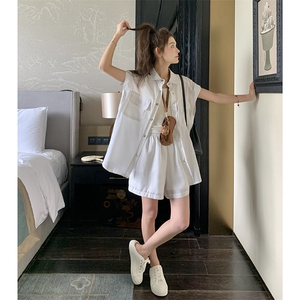 夏装搭配一整套今年流行套装女2024新款薄款防晒衬衫短裤两件套图片