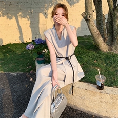 老钱风高级感气质灰色西装马甲套装女夏新款时尚垂感阔腿裤两件套，女装套装/套裙，2C255