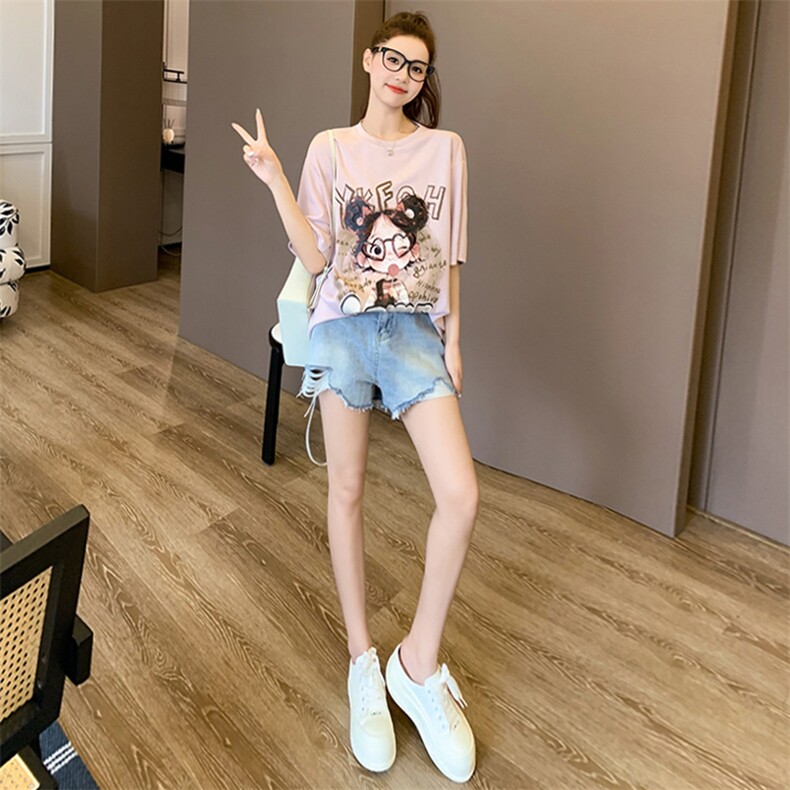 韩版休闲时尚套装女夏个性简约圆领印花刺绣上衣牛仔短裤两件套潮图片