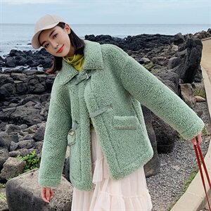 2021秋冬新款颗粒绒羊羔毛皮毛一体外套短款女图片